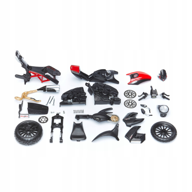 Motorka Ducati Diavel Carbon
