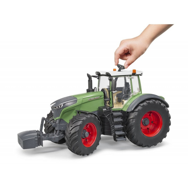 Bruder – Traktor Fendt 1050 Vario s mechanikem a nářadím