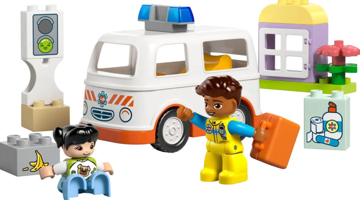 10447 Lego Duplo – Sanitka a řidič