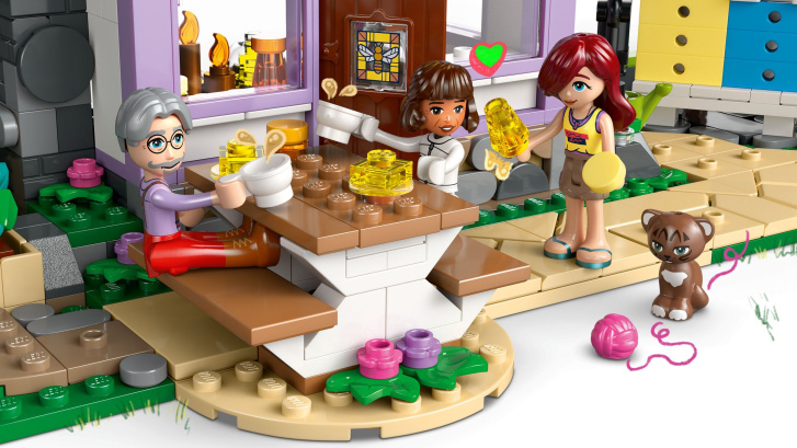 42669 Lego Friends – Dům včelařů a květinová zahrada