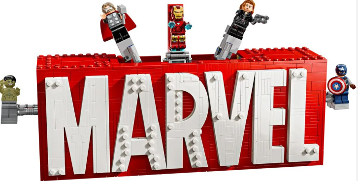 76313 Lego Marvel – Logo Marvel a mini figurky