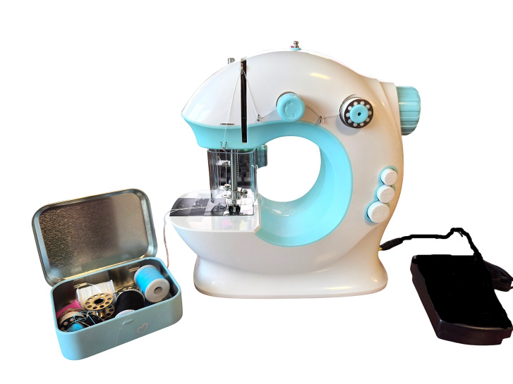 Šicí stroj