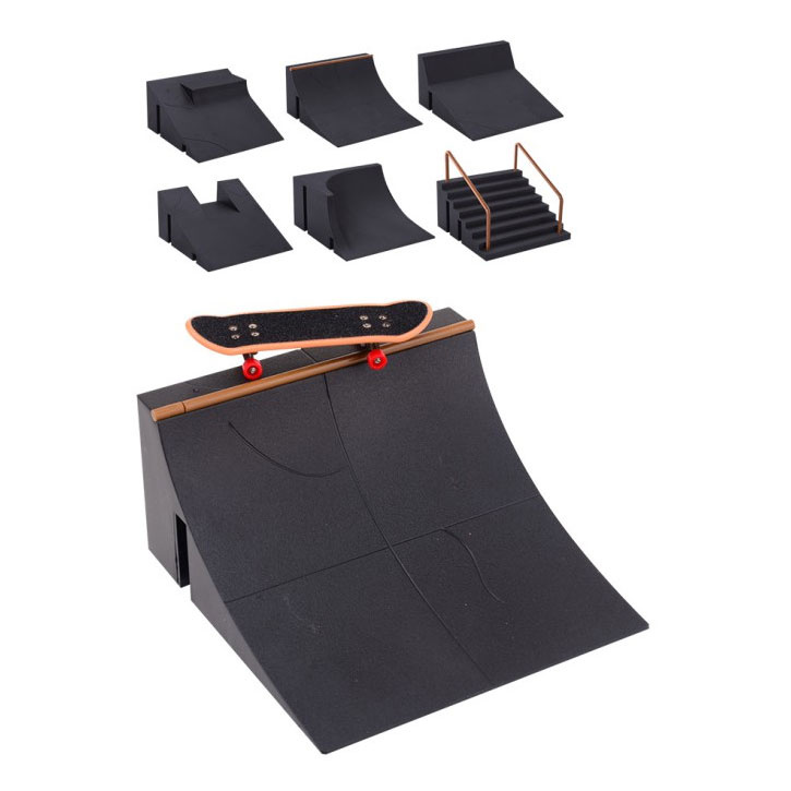 Skateboard s rampou