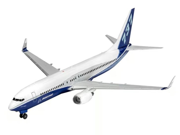 Revell – Boening 737–800